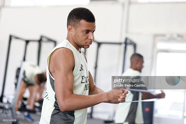 Mbappe dường như giảm cân