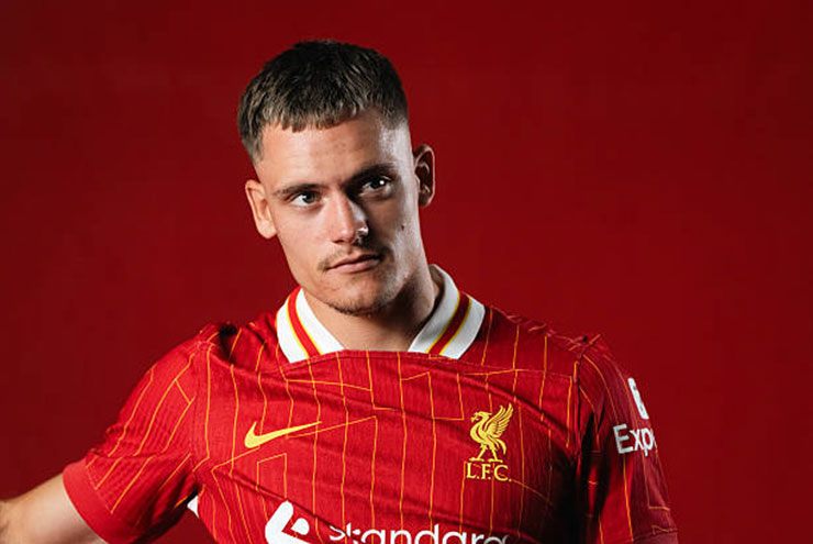 Florian Wirtz ra mắt Liverpool