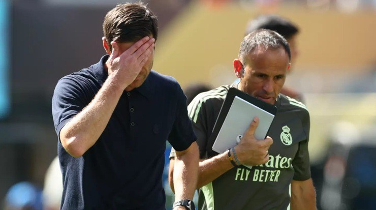Alonso cần một cuộc cách mạng triệt để sau trận thua tủi hổ