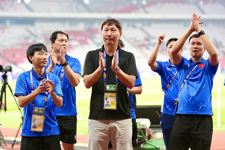 Niềm vui của HLV Kim Sang Sik