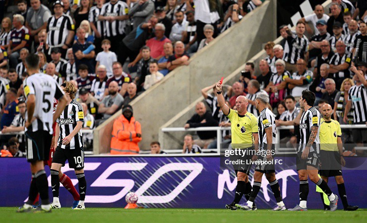 Trực tiếp bóng đá Newcastle - Liverpool: "Chích chòe" rút ngắn tỷ số (Ngoại hạng Anh) - 3