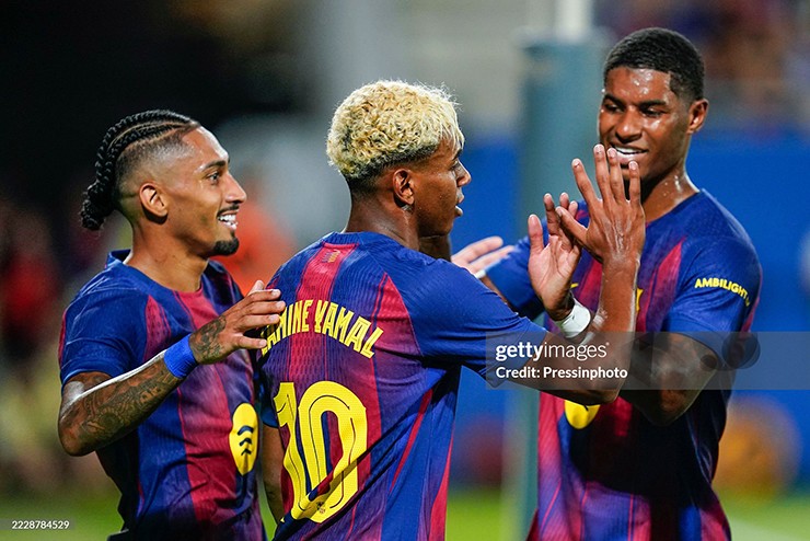 HLV Hansi Flick&nbsp;sẽ phải tìm ra cách khắc phục điểm yếu của Rashford.