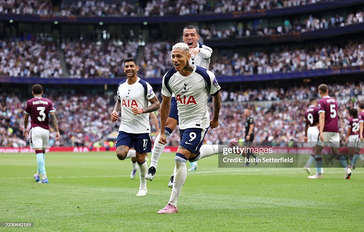 Richarlison&nbsp;cho thấy hình ảnh của một thủ lĩnh thực thụ.