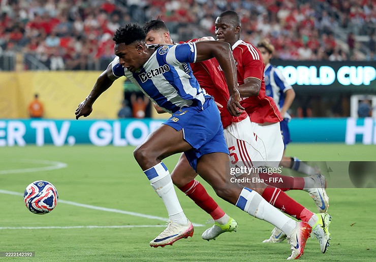Samu Aghehowa&nbsp;làm mưa làm gió tại Porto với 27 bàn thắng ở mùa giải trước.