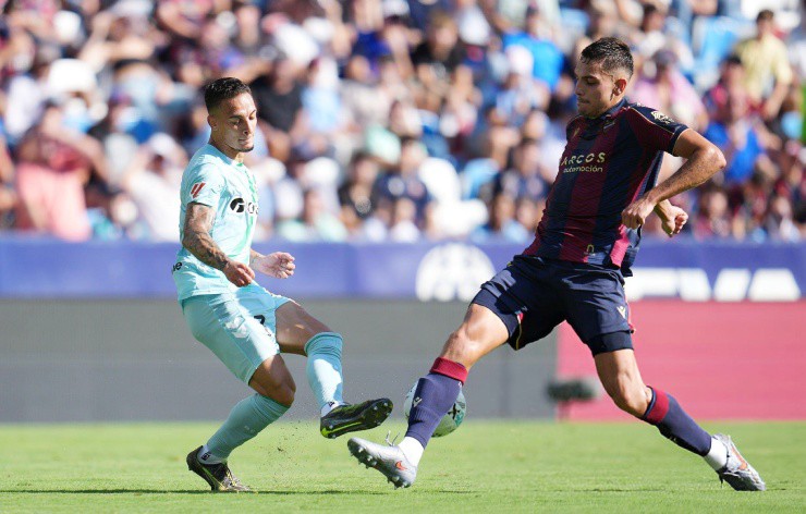 Antony và Betis hòa&nbsp;kịch tính sau khi bị dẫn 0-2