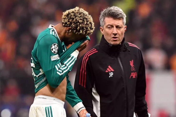 Ekitike nhiều khả năng lỡ đại chiến với Chelsea