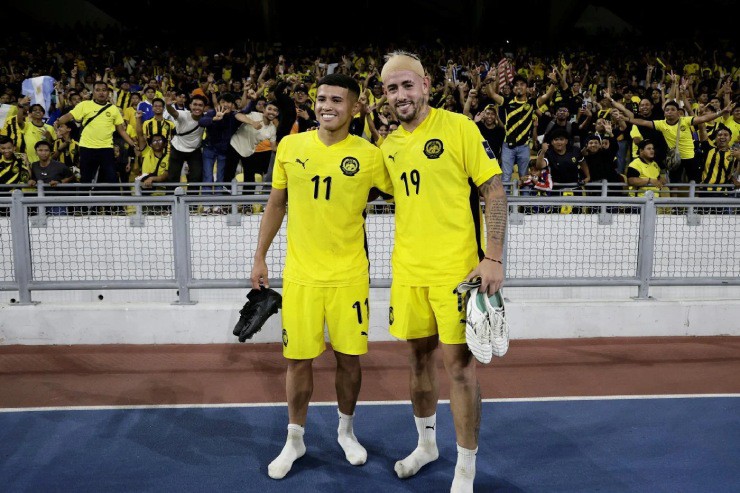 Velez Sarsfield vẫn trả lương đầy đủ cho&nbsp;Machuca (ảnh trái)&nbsp;