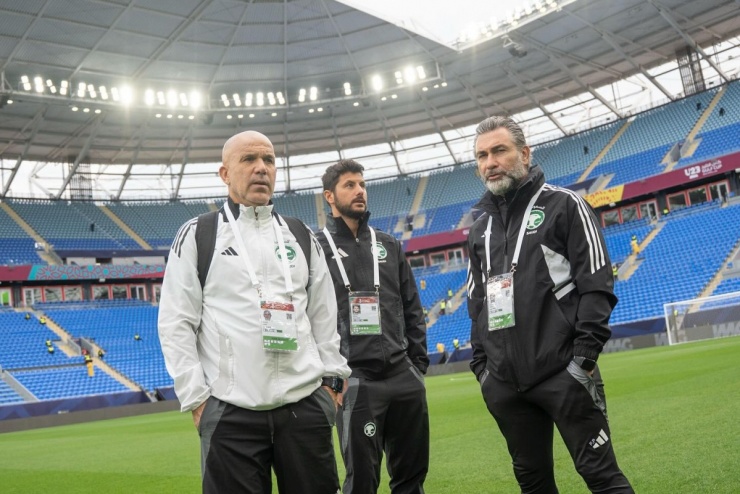 HLV&nbsp;Luigi Di Biagio của U23 Saudi Arabia. (Ảnh: AGCFF).&nbsp;