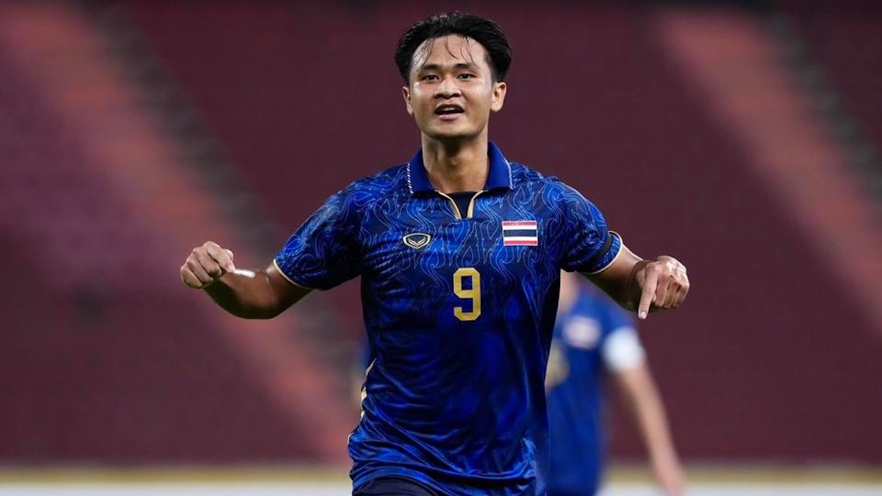 Yotsakorn Burapha là đầu tàu của U22 Thái Lan