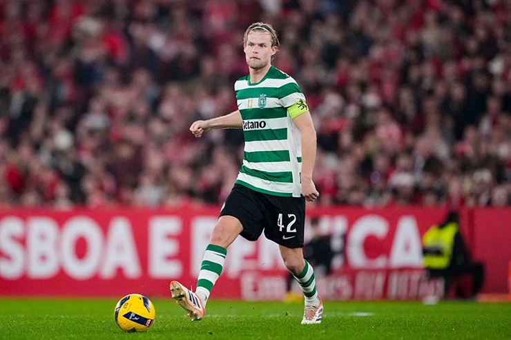 Morten Hjulmand được Bruno Fernandes công khai đánh giá cao