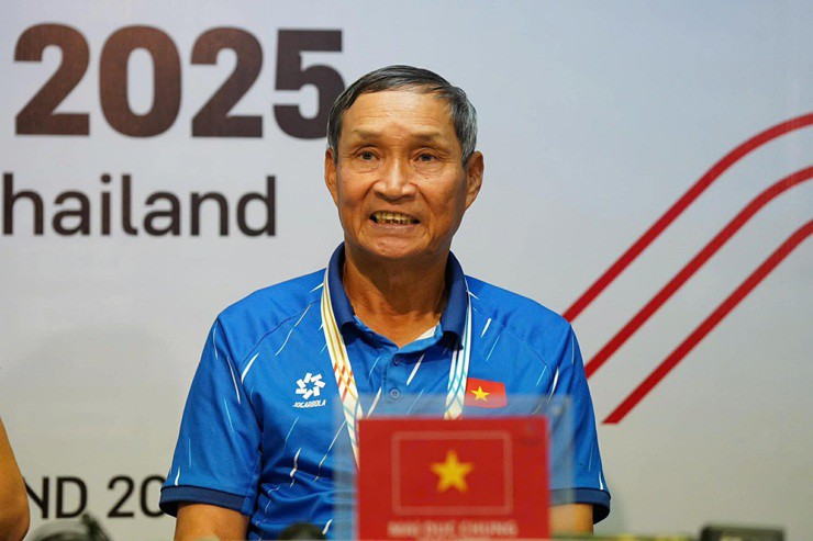 Ông Chung cho biết&nbsp;tuyển nữ Việt Nam đã chuẩn bị cho SEA Games&nbsp;với lực lượng trẻ hóa mạnh
