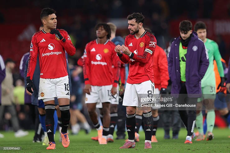 MU rượt đuổi 8 bàn điên rồ với Bournemouth, đội trưởng Fernandes nổi giận - 3