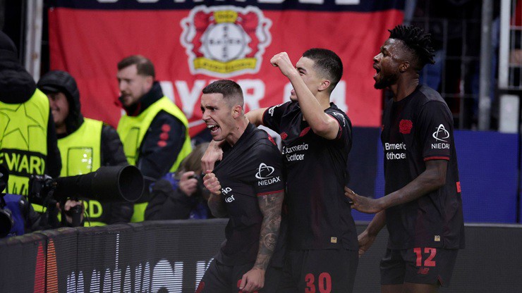 Video bóng đá Leverkusen - Newcastle: Sao gốc Việt lên tiếng, rượt đuổi ngoạn mục (Cúp C1) - 2