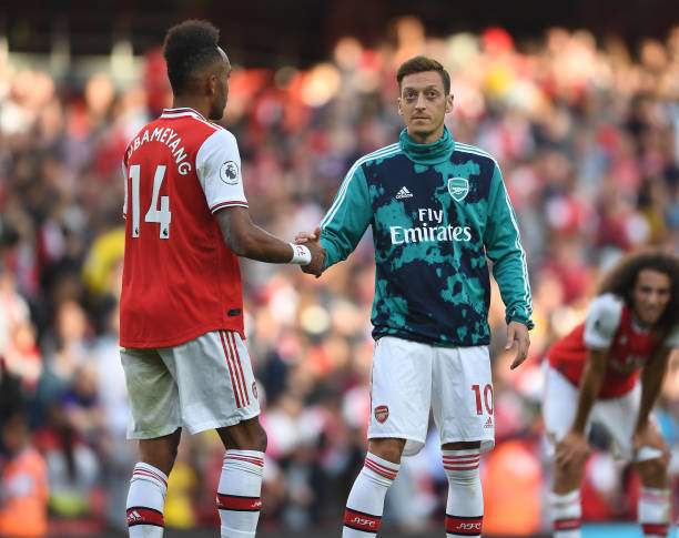 Arteta Loại bỏ Aubameyang và Ozil chỉ trong vòng 2&nbsp;năm từ khi họ ký gia hạn với CLB