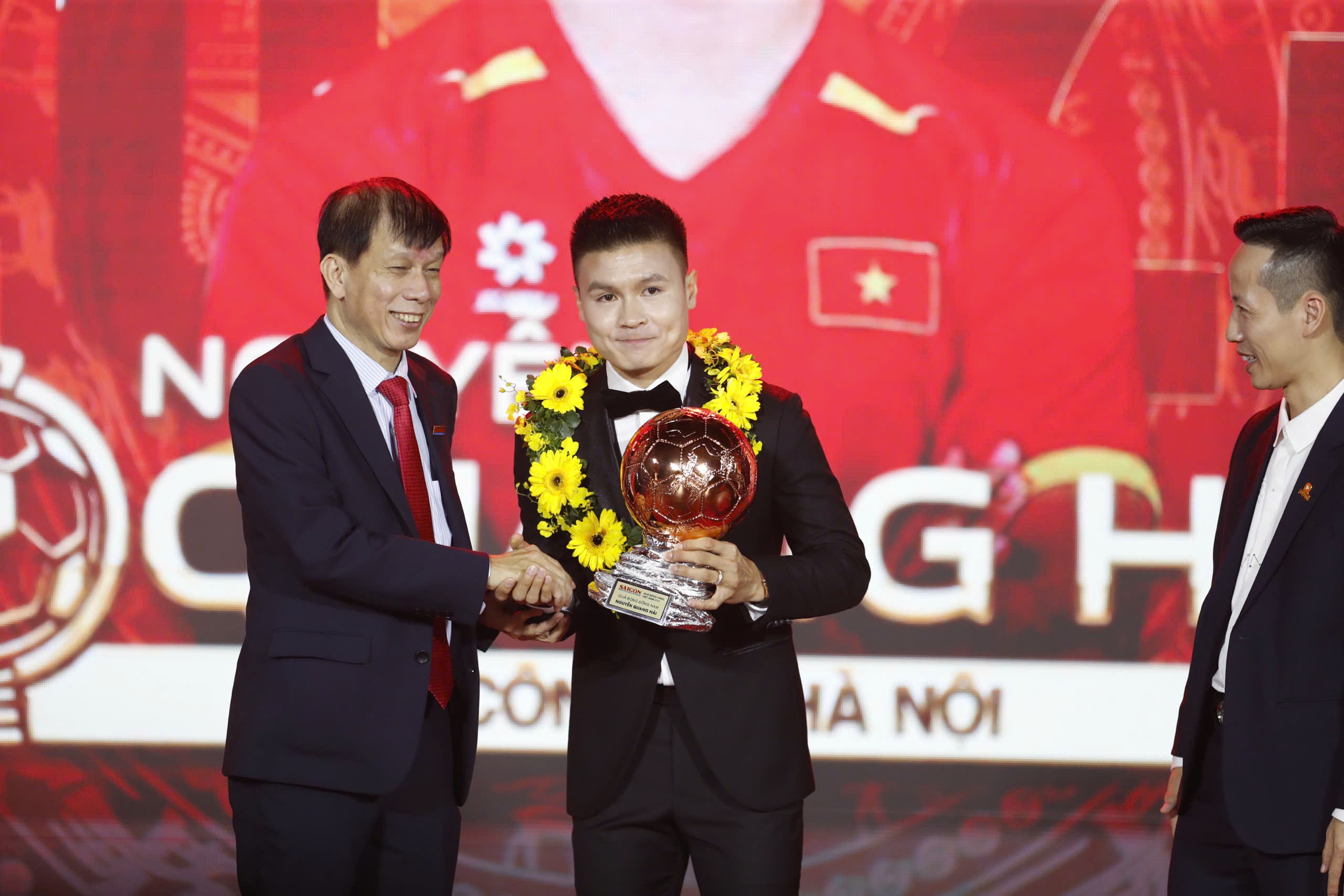 Quang Hải giành Quả bóng Đồng