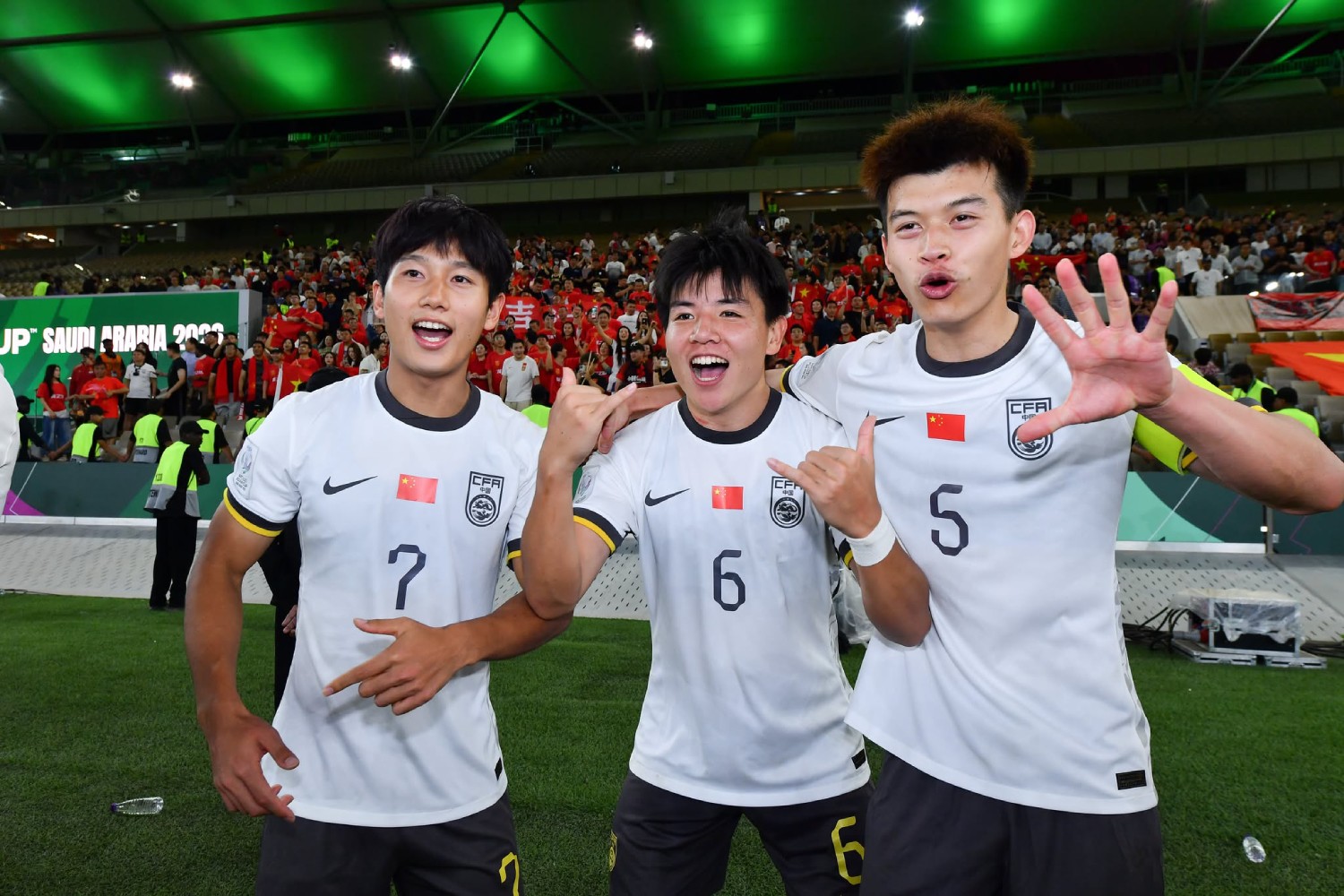 Chùm ảnh U23 Việt Nam thất thần, U23 Trung Quốc vỡ òa kỳ tích chung kết châu Á - 13