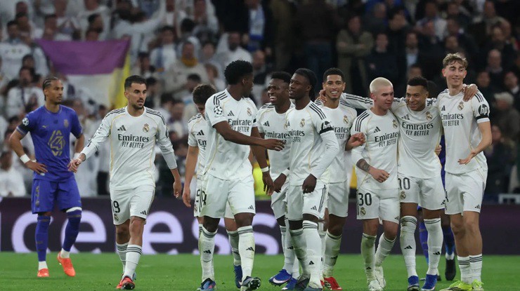 Real Madrid&nbsp;sẽ đảm bảo suất vào vòng 1/8 Cúp C1&nbsp;nếu thắng&nbsp;Benfica ở lượt cuối