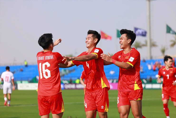 U23 Việt Nam ăn mừng bàn thứ 2