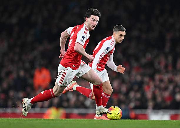 Arsenal không thiếu các cầu thủ có đủ kỹ thuật &amp; tốc độ để chơi tấn công phóng khoáng, nhưng họ cần được giải phóng