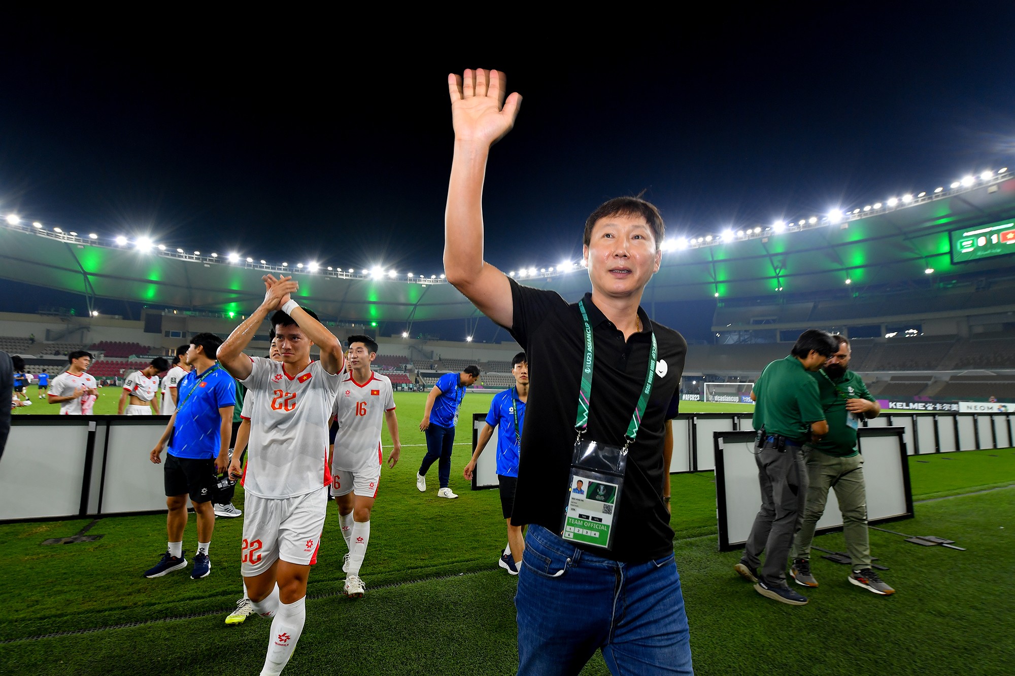 Thầy Kim và các học trò thẳng tiến vào vòng tứ kết giải U23 châu Á 2026 với thành tích 3 trận toàn thắng.