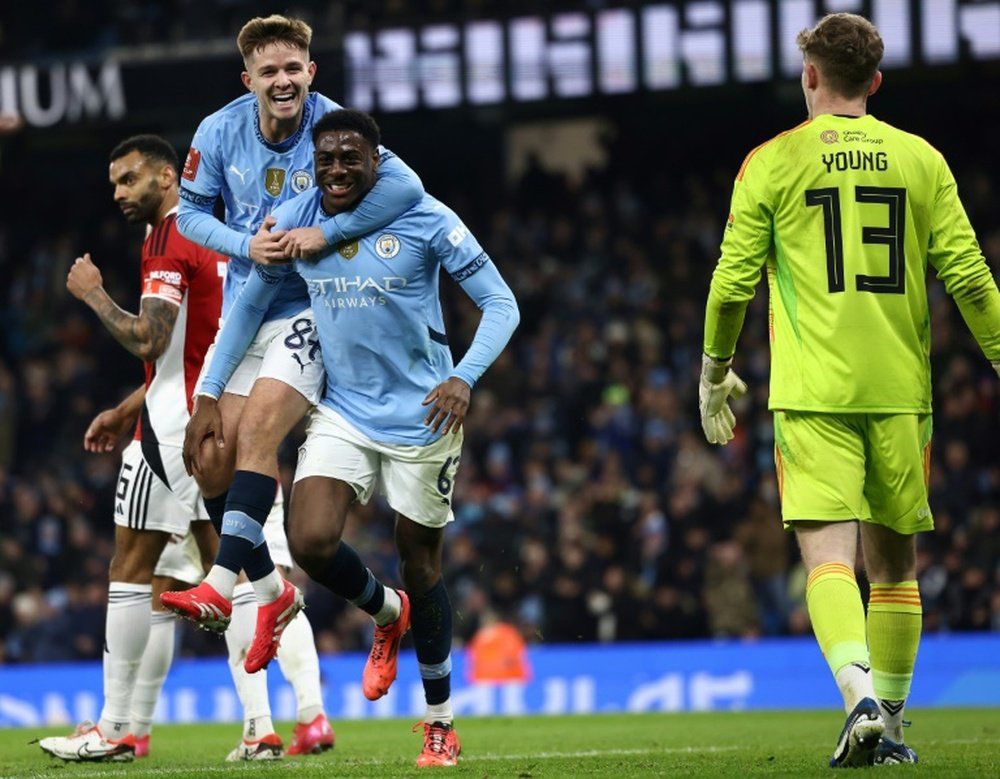 Man City thăng tới 8-0 trước Salford ở&nbsp;mùa trước