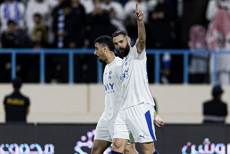 Benzema tỏa sáng ngay ở trận ra mắt Al Hilal
