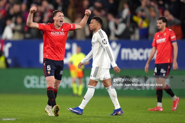 Real Madrid nhận thất bại trên sân của Osasuna