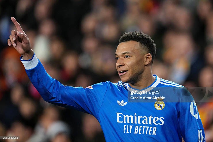 Mbappe ghi bàn không ngừng nghỉ cho Real Madrid