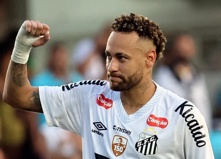 Neymar chấp nhận giảm lương sâu để trở lại chơi bóng ở đội bóng thời niên thiếu Santos