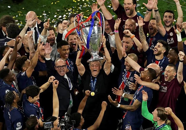 HLV Enrique sắp gia hạn với PSG