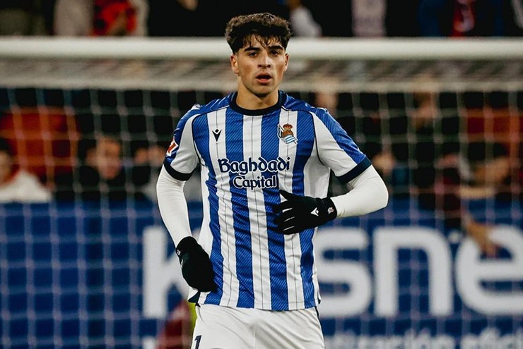 Barcelona&nbsp;đàm phán với người đại diện của Jon Martin