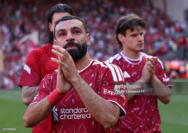 Salah khép lại hành trình 9 năm huy hoàng tại Anfield