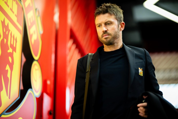 Michael Carrick đạt thỏa thuận sơ bộ của Man United