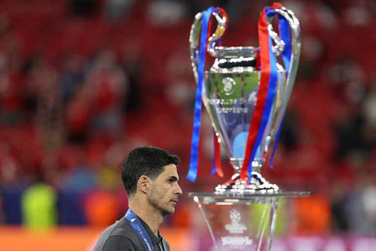 Mikel Arteta vẫn chưa thể giúp Arsenal chạm tay vào Cúp C1