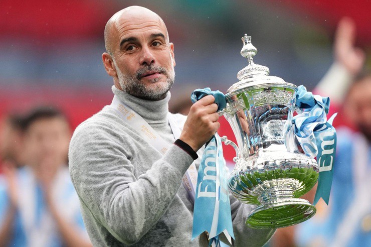 Pep Guardiola khép lại 10 năm gắn bó đầy thành công cùng&nbsp;Man&nbsp;City