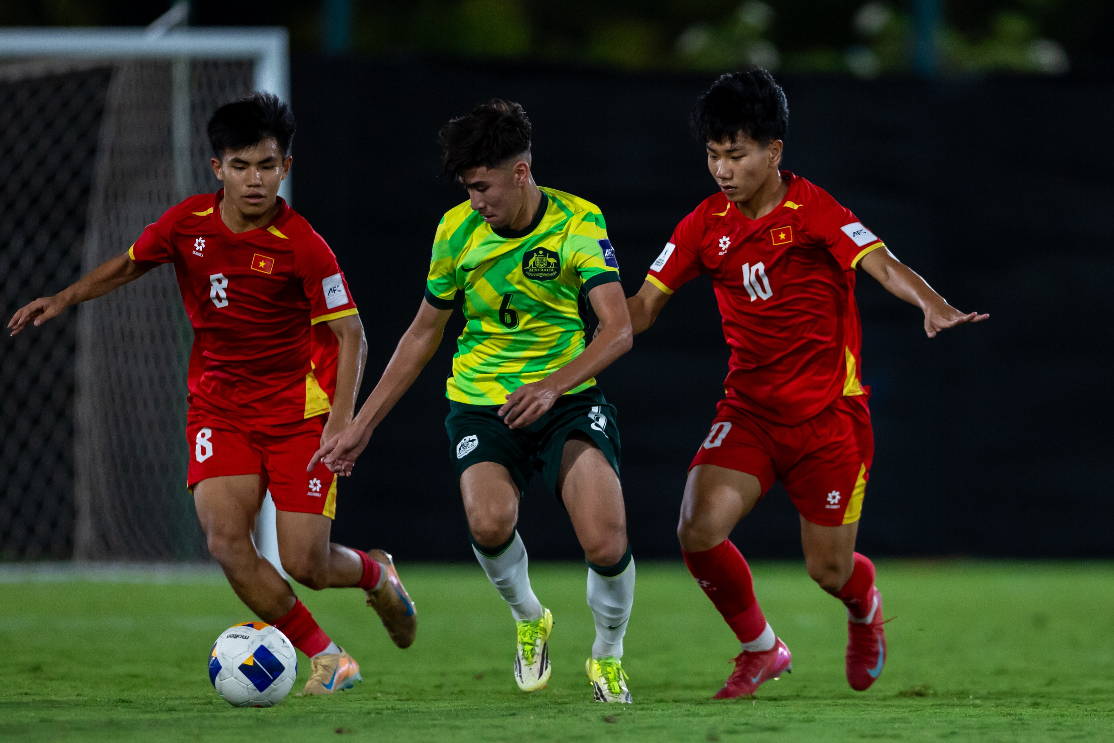 U17 Việt Nam thất bại trước U17 Australia: Tiếc nuối khoảnh khắc Sỹ Bách - Văn Dương - 8