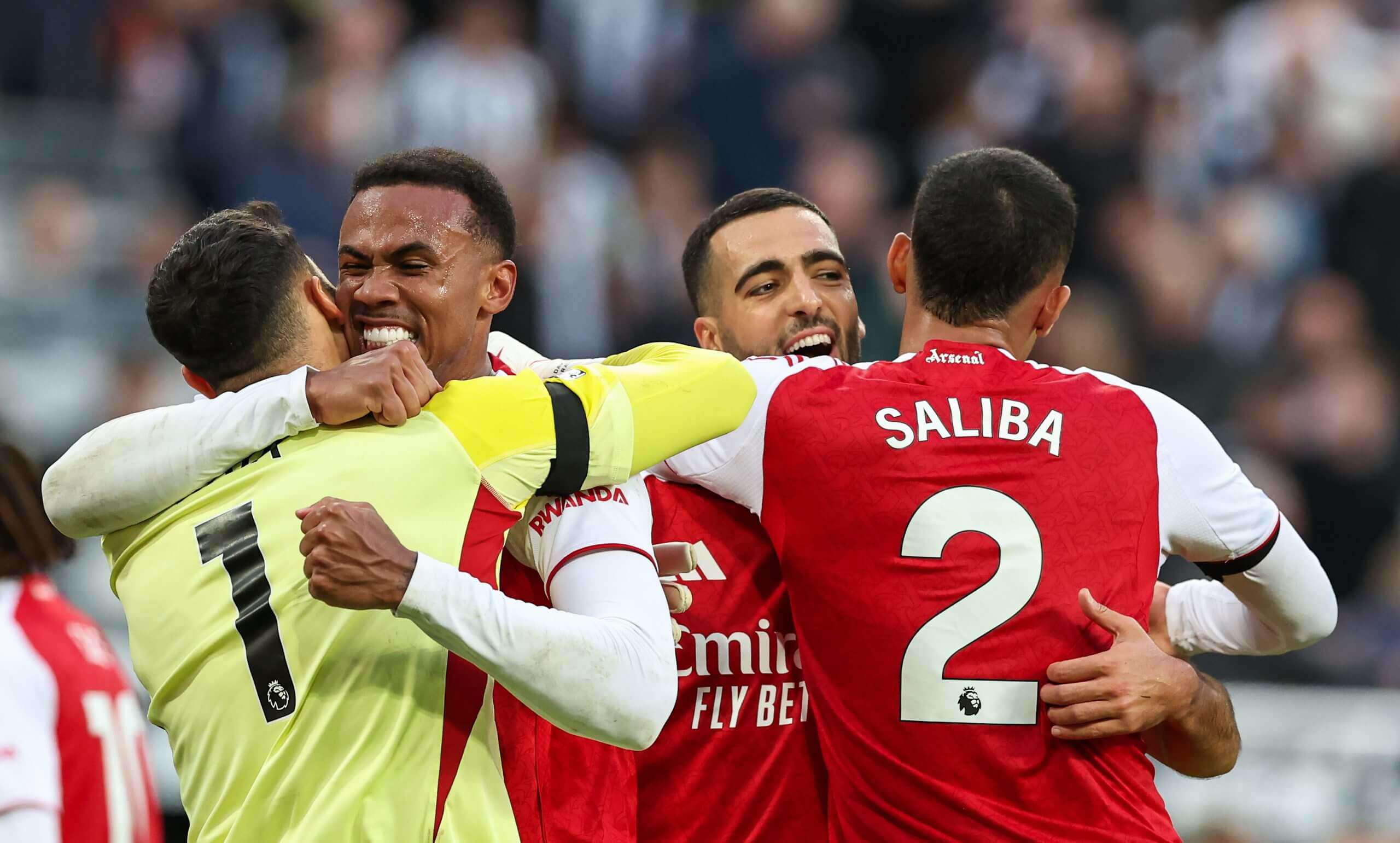 Arsenal sẽ tử thủ vì chức vô địch Champions League?