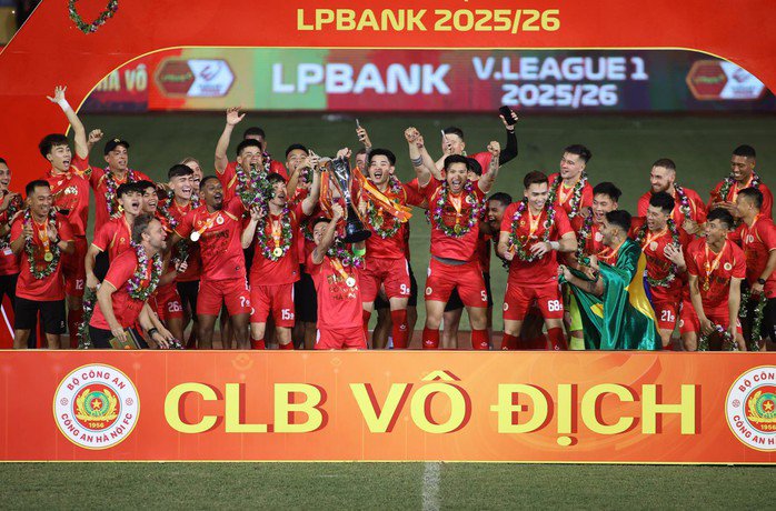 Công an Hà Nội cần thêm 1 điểm để phá kỷ lục V-League - 1