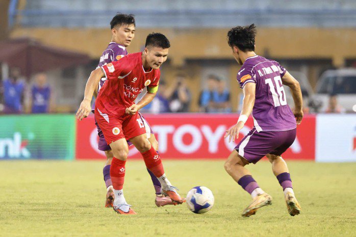 Công an Hà Nội cần thêm 1 điểm để phá kỷ lục V-League - 7