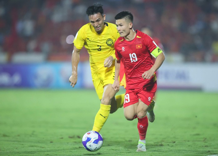 HLV Kim Sang-sik muốn cùng tuyển Việt Nam "phá dớp" tại AFF Cup 2026 - 2
