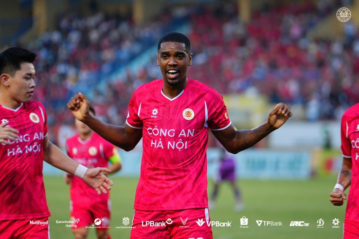Alan Grafite: "Sát thủ" của Công an Hà Nội tiến gần cú đúp danh hiệu Vua phá lưới V-League - 1