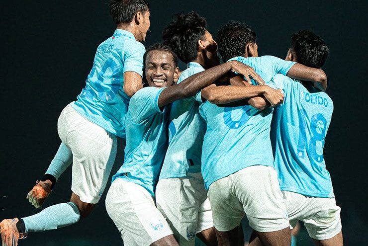U19 Campuchia ăn mừng tấm vé bán kết tưởng như không thể giành được