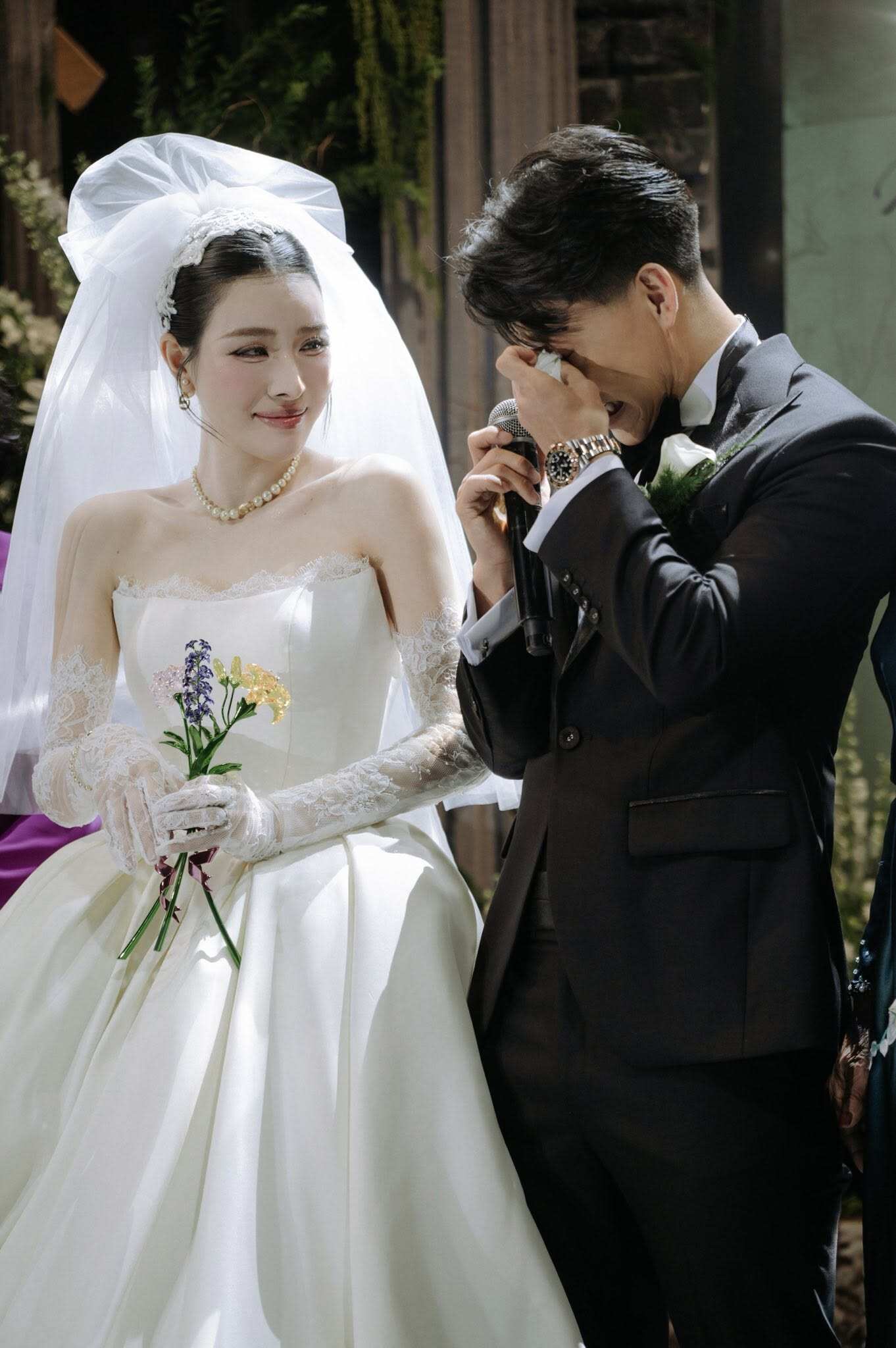 Văn Thanh xúc động khi Bích Hạnh đã lựa chọn anh làm người bạn đời