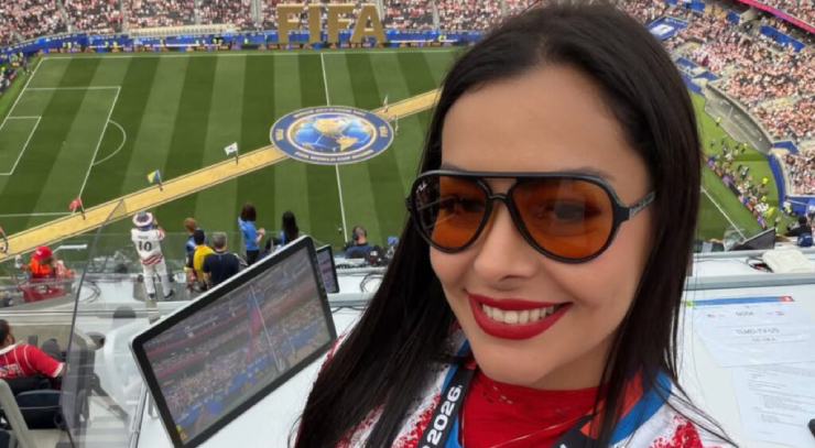 Larissa hẹn "cởi sạch" nếu Paraguay vô địch World Cup 2026