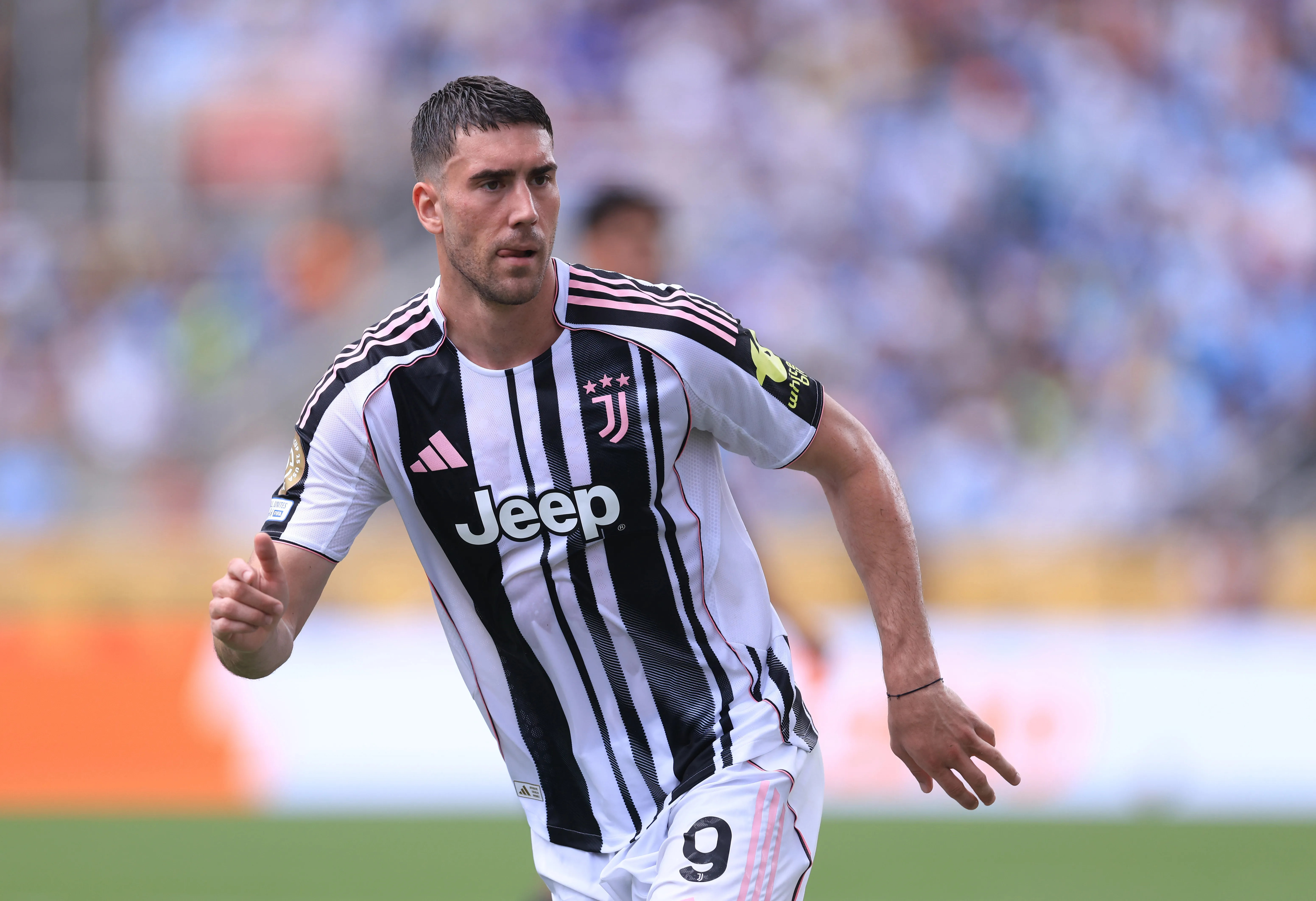 Vlahovic nhiều khả năng rời Juventus theo dạng tự do
