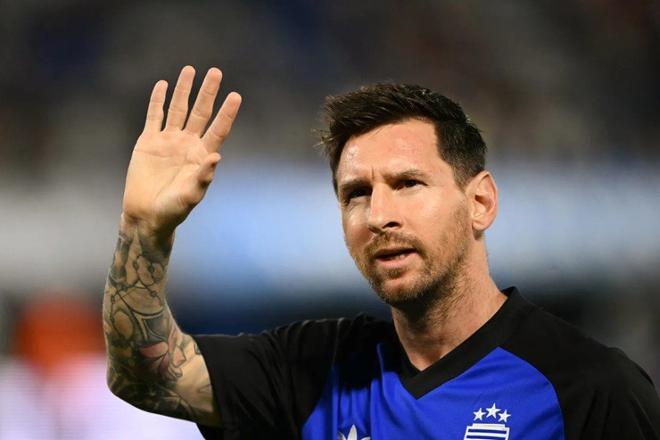 Messi đã đặt chân tới Mỹ