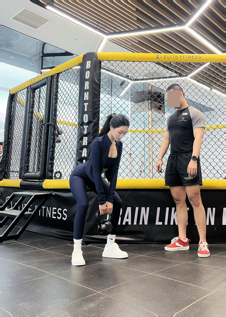 Người đẹp mê gym & pickleball gây sốt "Nóng cùng World Cup 2026" nhờ nét quý phái - 5