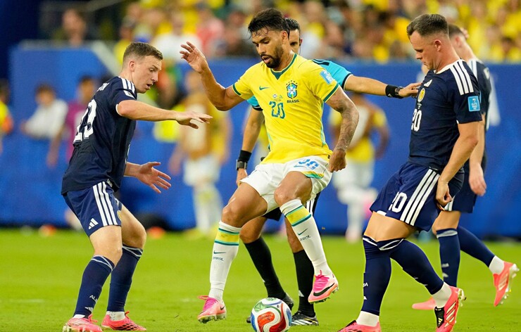 Brazil khiến Scotland trải qua cơn ác mộng thật sự