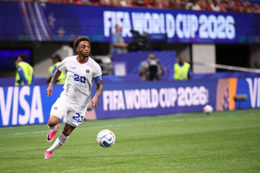 Ryan Mendes, đội trưởng của Cape Verde đang bị kiện vì tội hiếp dâm