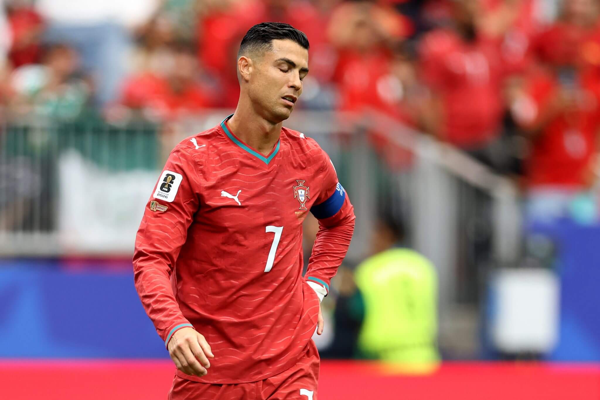 Dù rất cố gắng nhưng Ronaldo không thể chống lại được thời gian